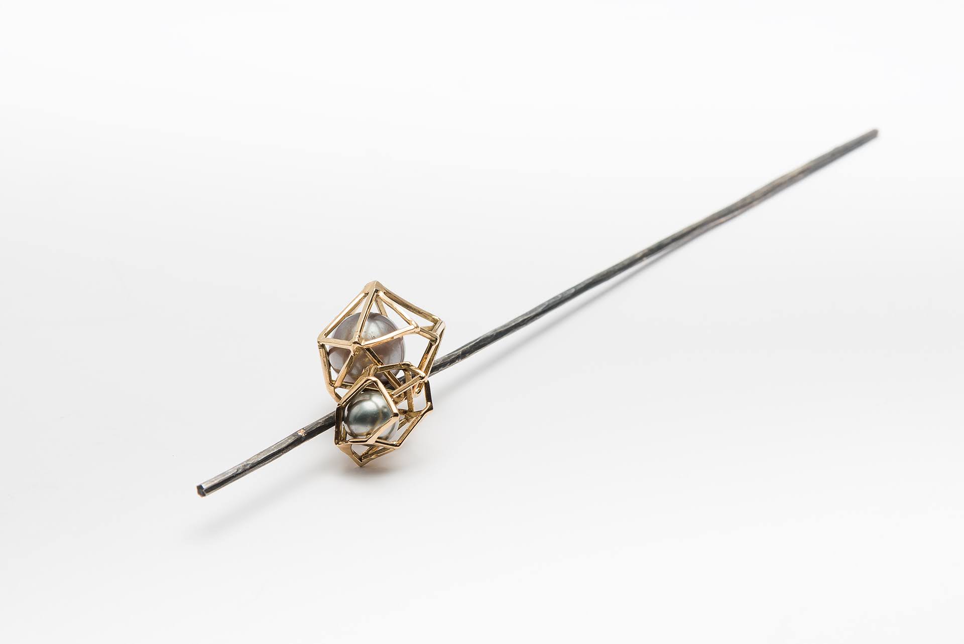 Aerei - Spilla in oro 18 kt, argento e perle tahitiane. - Image 2