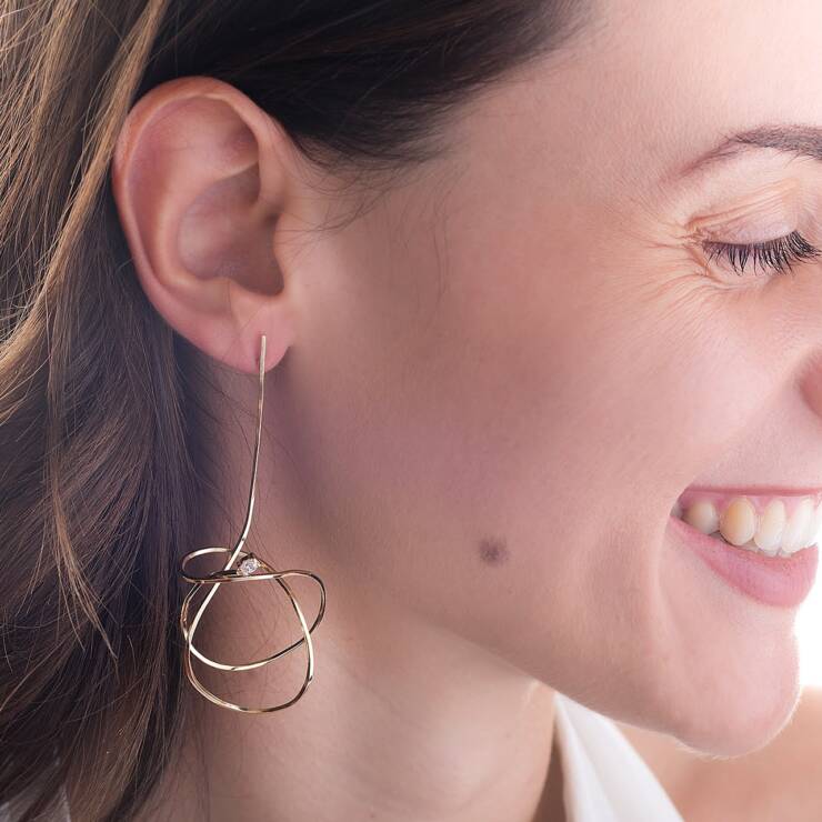 Nastri - Orecchini in oro 18k t e diamanti naturali ct.0,30